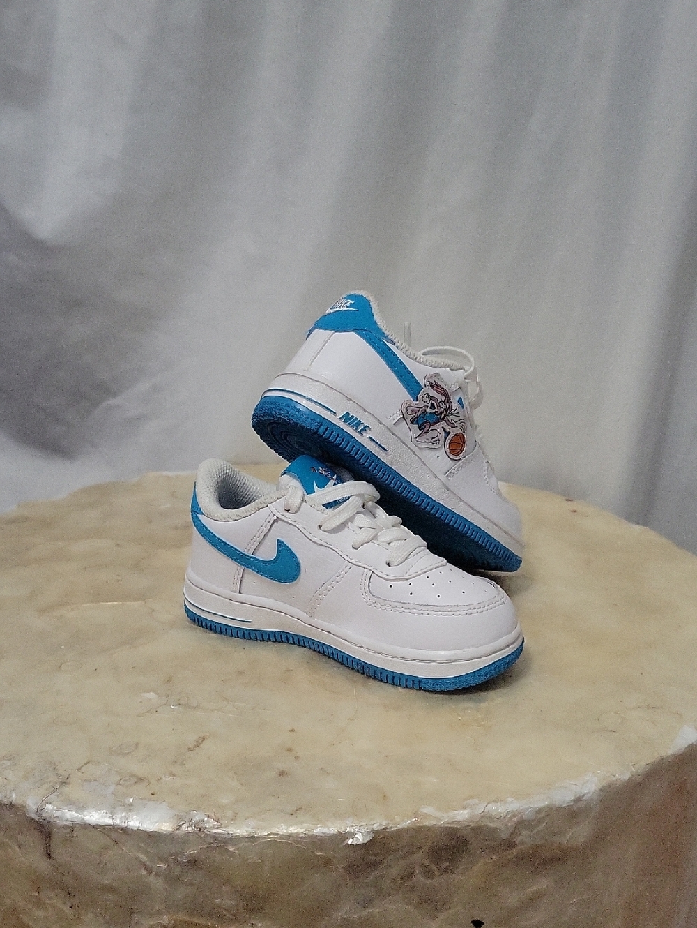 Nike Kids x Space Jam Air Force 1 "Hare" Size 8c